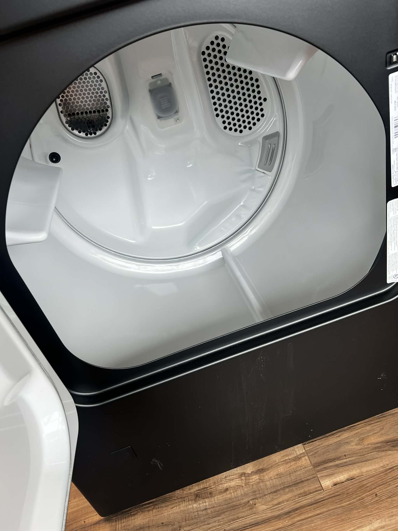 5.3 Cu. Ft. High Efficiency Top Load Washer with 2 in 1 Removable Agitator - Volcano Black + 7.0 cu ft Gas Dryer