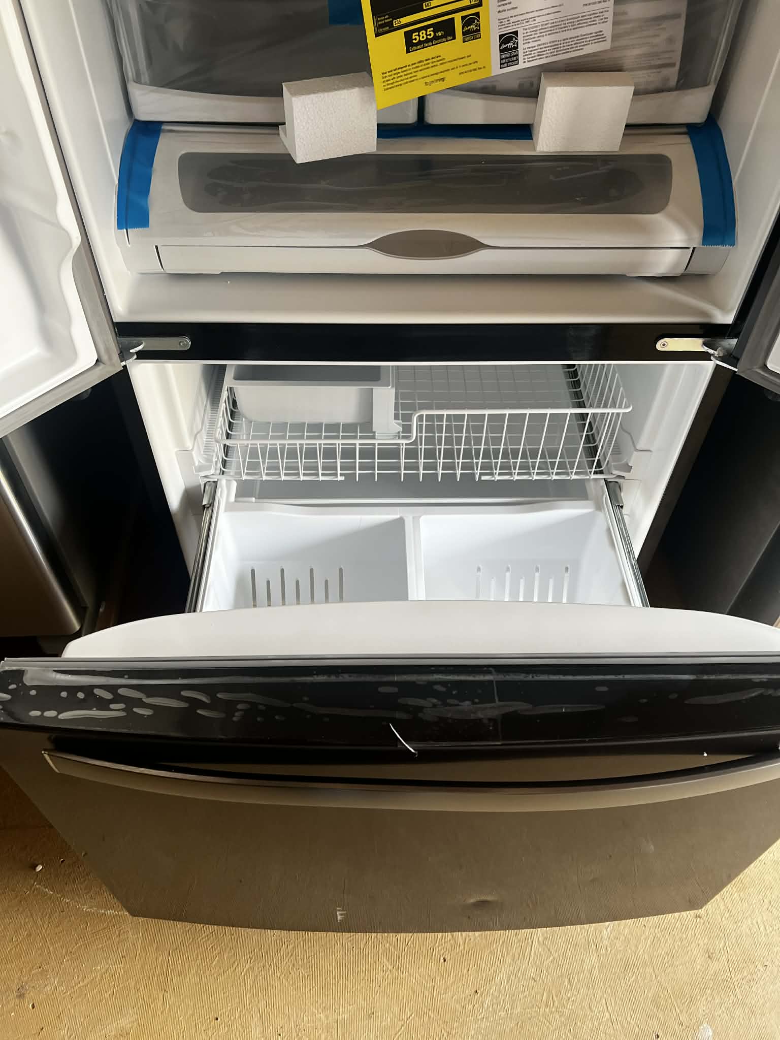 33 in. 22 cu. ft. Standard Depth French Door Refrigerator in Black Stainless