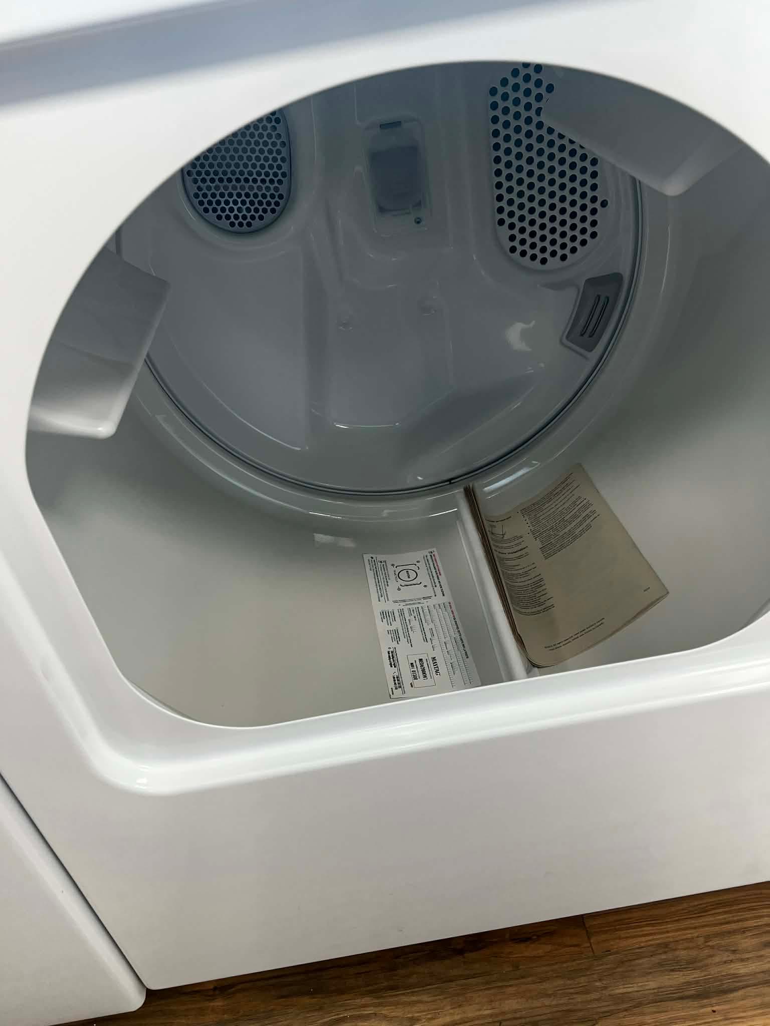 4.8 Cu. Ft. Top Load Washer with Deep Fill Option & 7.0 cu. ft. Gas Dryer