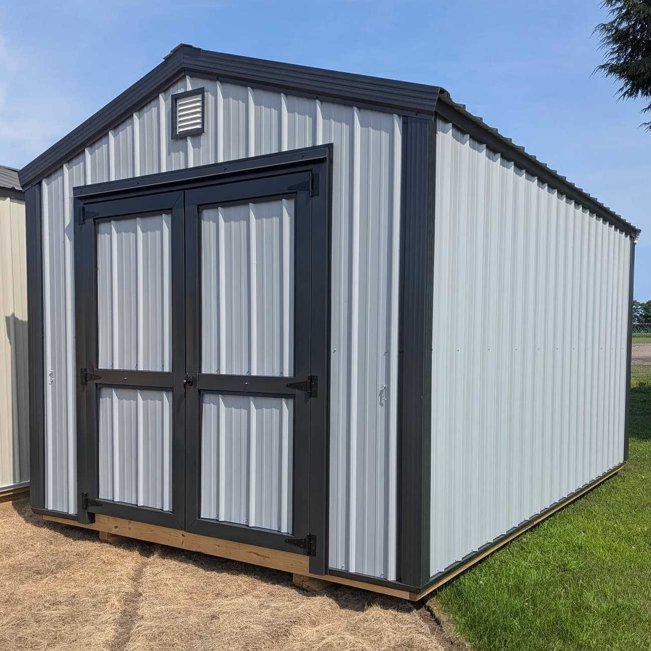 Utility Shed 10 x 16