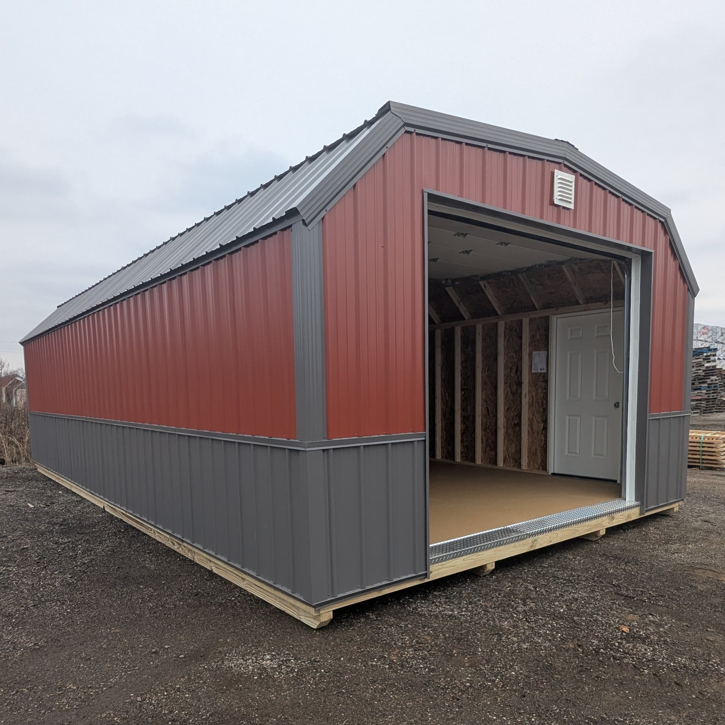 Lofted Garage 16 x 32