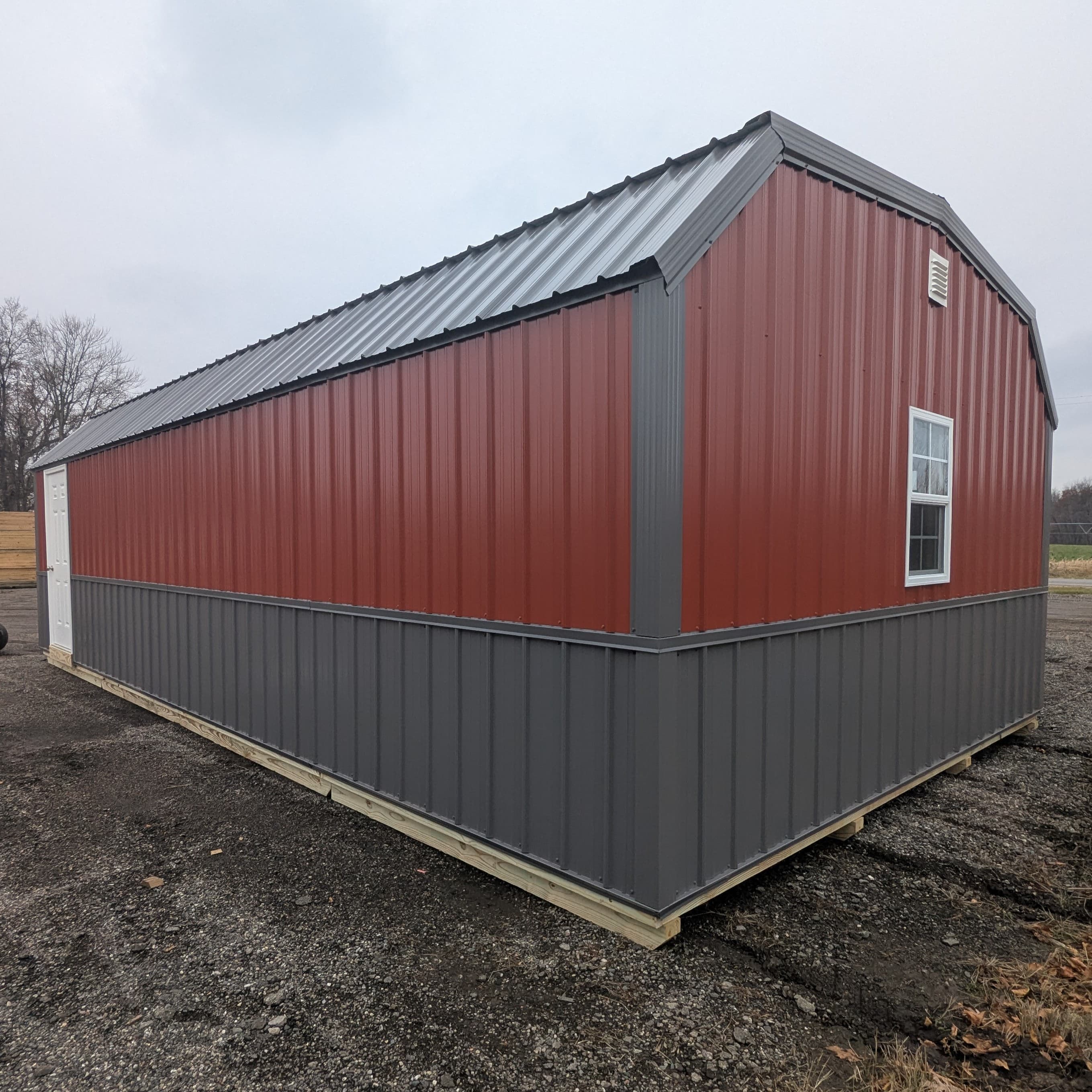 Lofted Garage 16 x 32