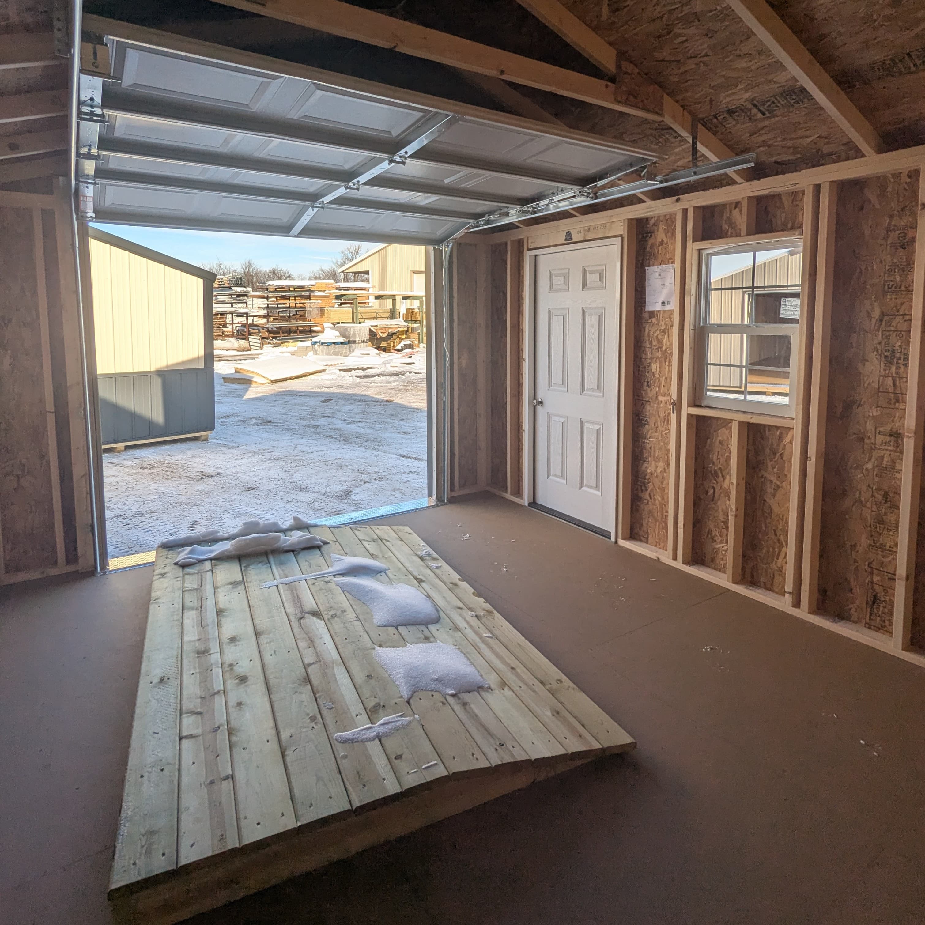 Standard Garage 12 x 16