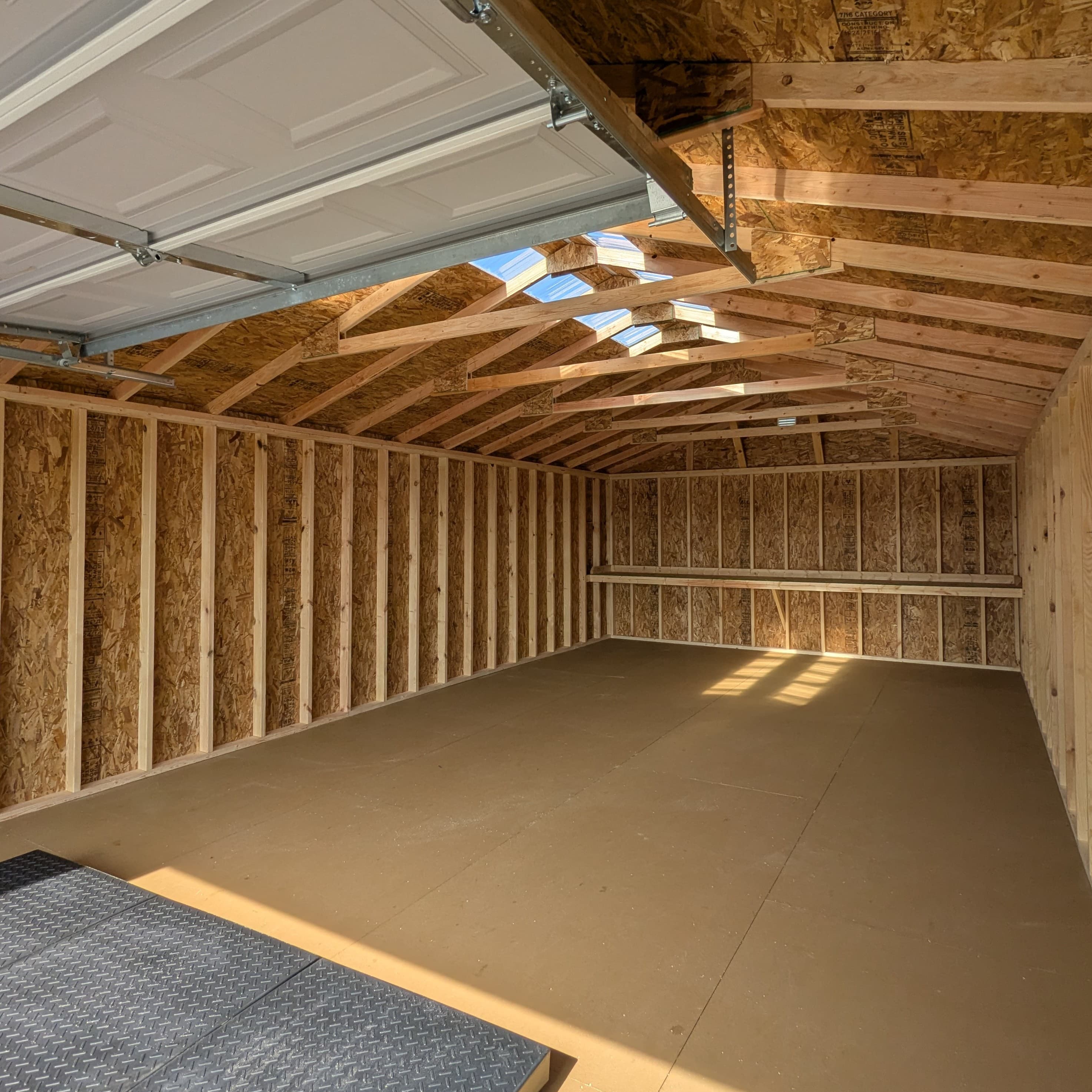Standard Garage 16 x 32