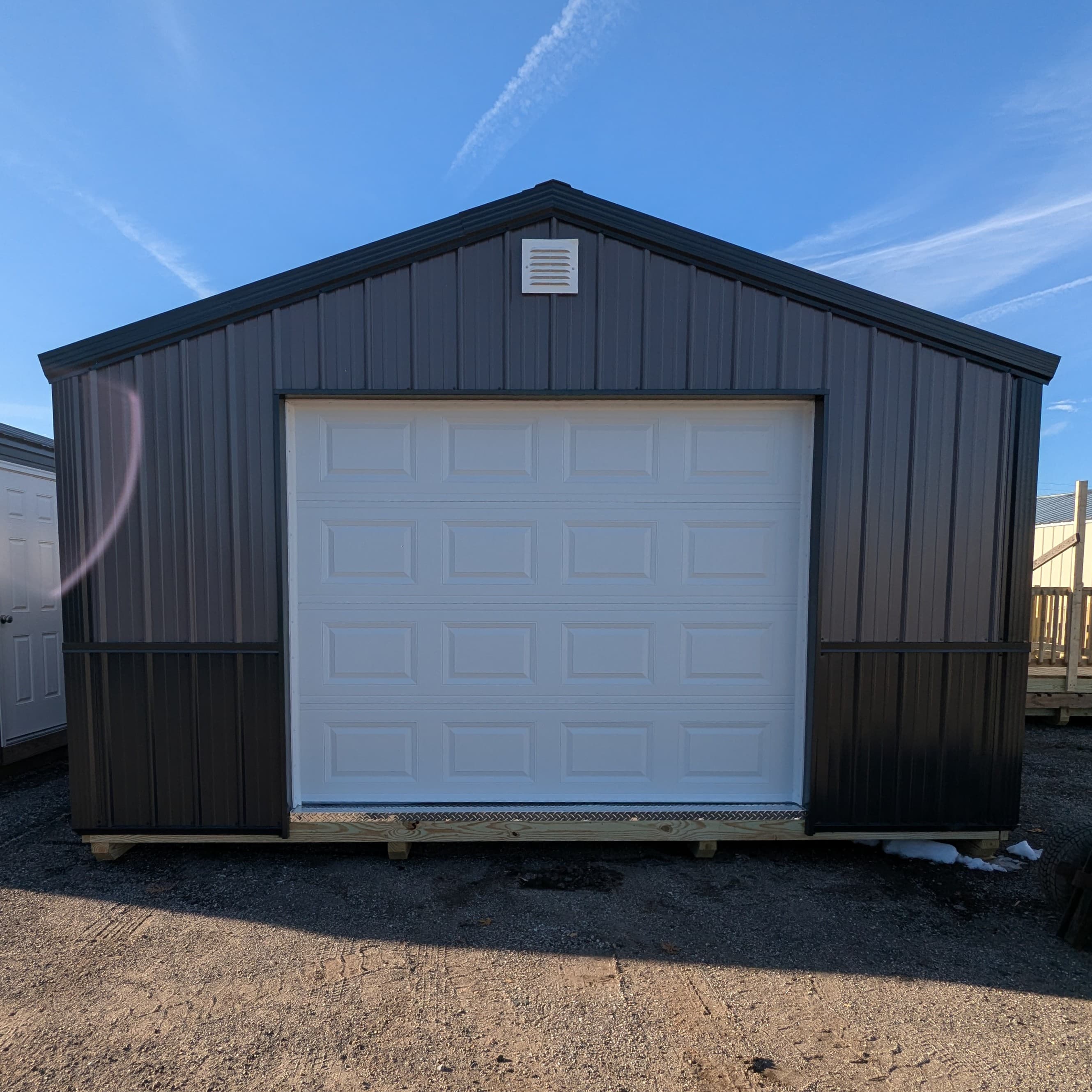 Standard Garage 16 x 32
